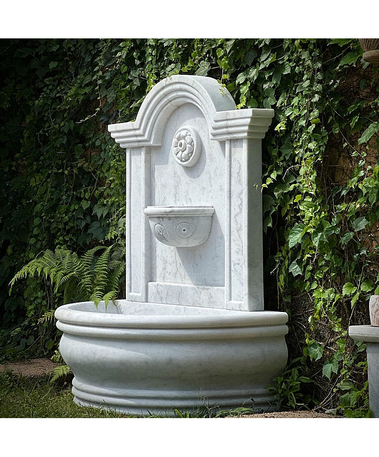imagem do produto Fonte de Parede Altomonte em Mármore 130cm - FMP249 Design Clássico para Jardins