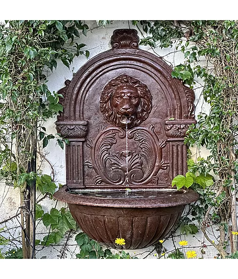 imagem de Fonte de Parede Cara de Le�o 120cm - FF160