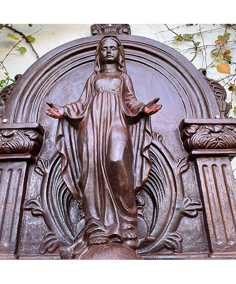 imagem do produto Fonte de Parede Nossa Senhora das Graças 120cm - FF215