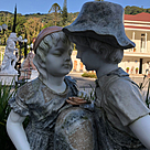 imagem do produto Fonte Decorativa Casal Apaixonado em Marmore 135cm - FMP152