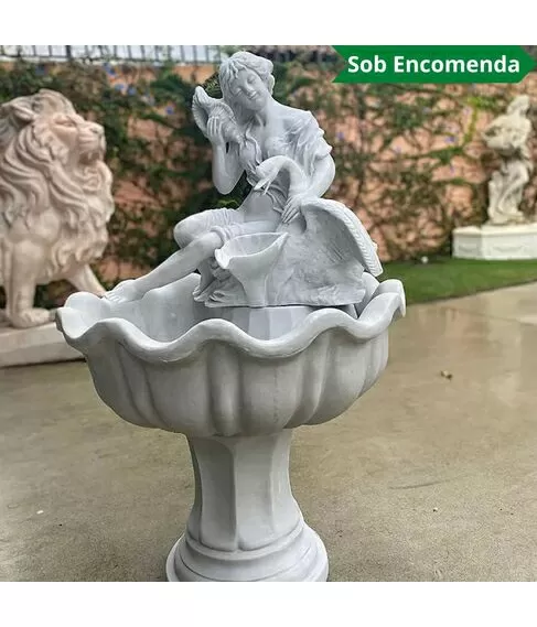 imagem de Fonte Leda Alta 113cm - FML194