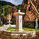 imagem do produto Fonte Moderna para Lago G 243cm em Mármore - FMP168  Elegância Monumental para Paisagismo
