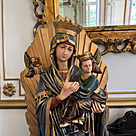 imagem do produto Imagem Nossa Senhora do Perpétuo Socorro 74cm IR282 Para Ambientes Religiosos