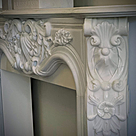 imagem do produto Lareira Bolonha em Mármore Branco 130cm VRMP346 Clássica e Sofisticada para Alto Padrão
