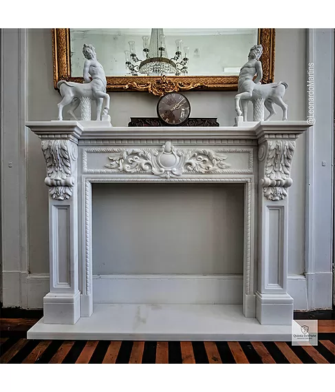 imagem de Lareira Ravena em M�rmore Branco 113cm - VRMP353