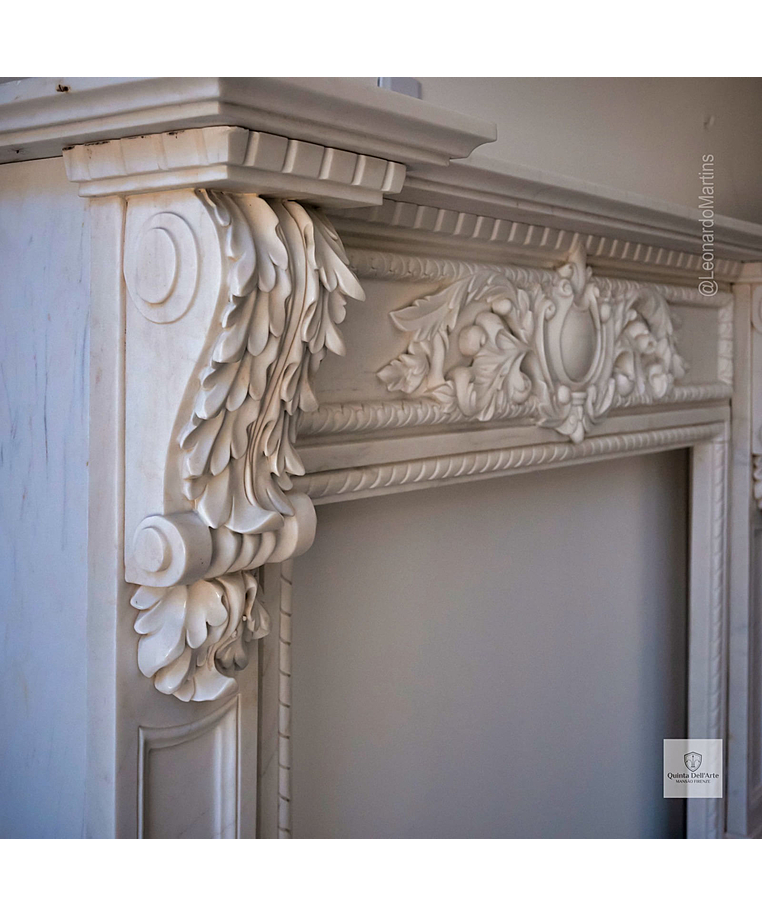 imagem do produto Lareira Ravena em M�rmore Branco 113cm - VRMP353
