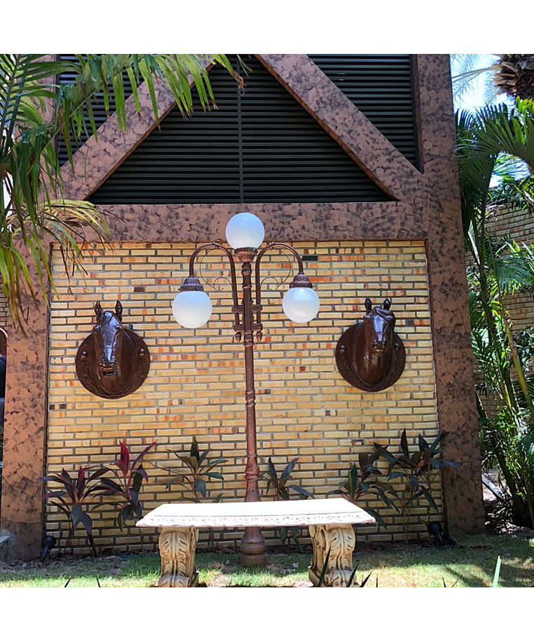 imagem do produto Par Cabeças de Cavalo Jockey em Ferro Fundido 73cm VRF271