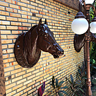 imagem do produto Par Cabeças de Cavalo Jockey em Ferro Fundido 73cm VRF271
