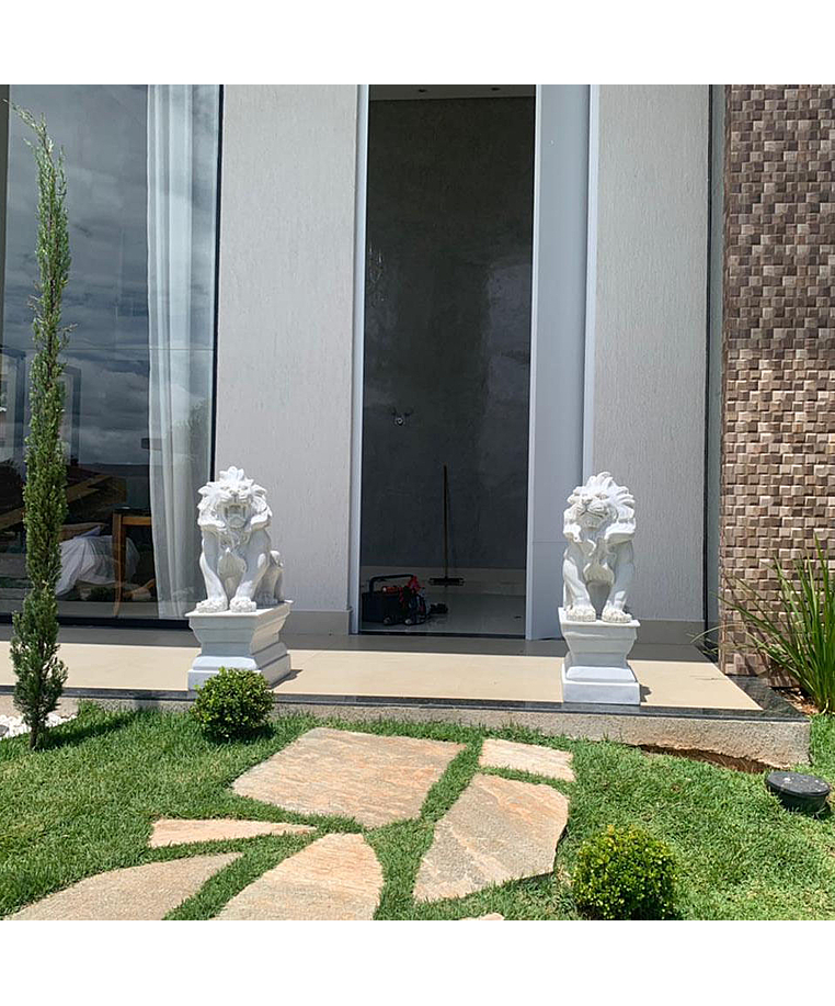 imagem do produto Par de Escultura de Leão Sentado 100cm EML423 Presença Clássica