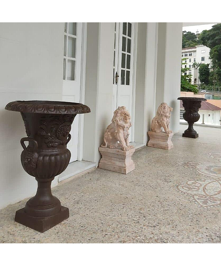 imagem do produto Par de Escultura Leão Rosa Sentado 80cm EMP402 Elegância e Charme Clássico