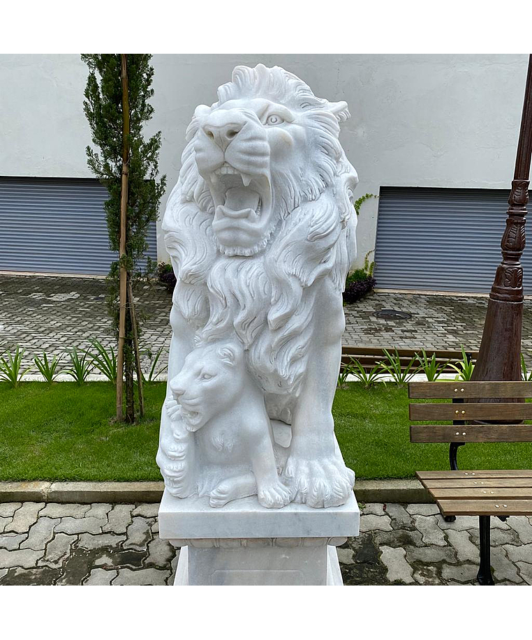 imagem do produto Par de Le�es com Filhote 180cm em M�rmore Branco com Base - EMP452
