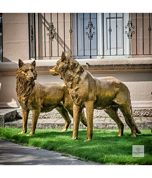 imagem de Par de Lobos Escultura em Bronze 104cm EBZ702