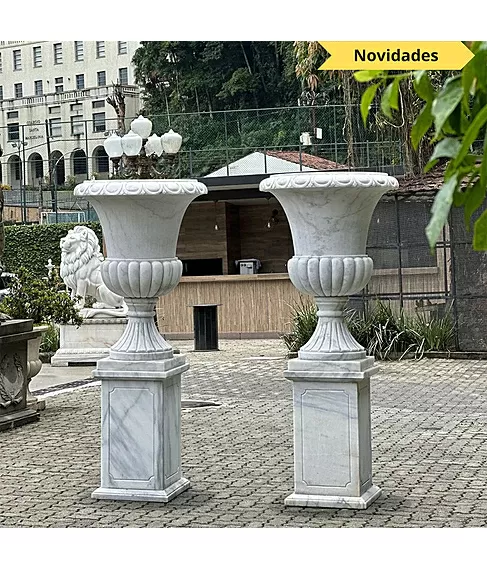 imagem de Par de Vasos em M�rmore Branco 200cm - VMP138