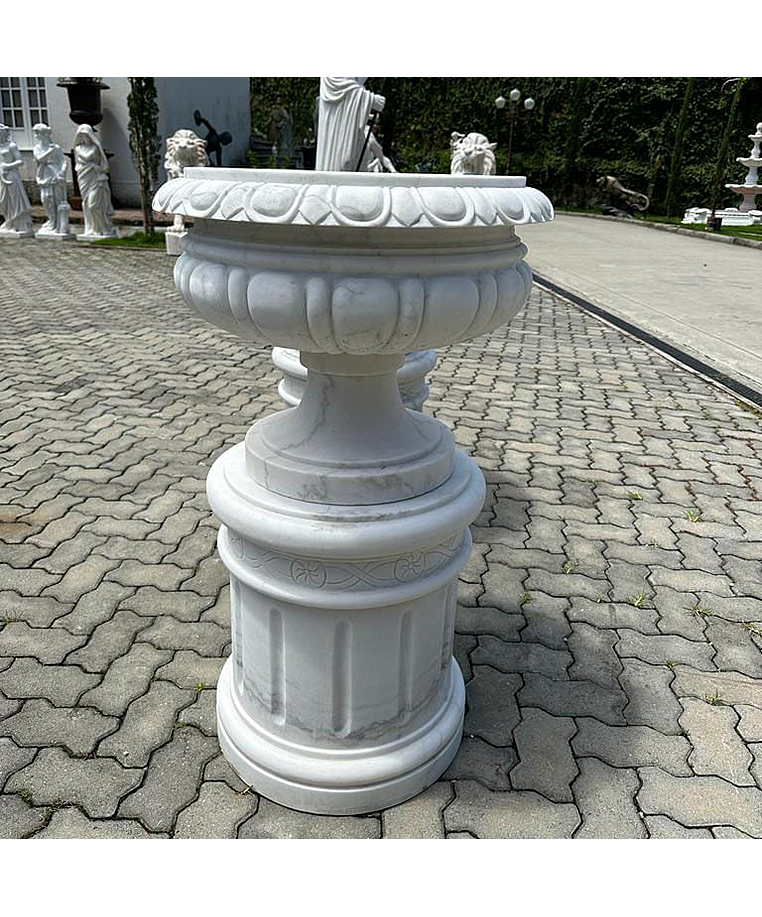 imagem do produto Par de Vasos Ta�a com Base Redonda em M�rmore 110cm - VMP135