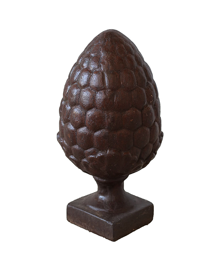 imagem do produto Pinha Decorativa em Ferro Fundido 45cm VRF159 Para Jardins e Projetos Clássicos 