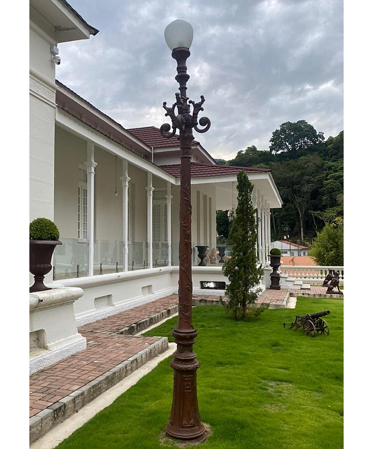 imagem do produto Poste Rio Antigo 1 com Capitel 400cm - VRF025