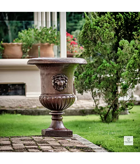 imagem de Vaso Decorativo S�culo XIX com Le�o sem Al�a 78cm - VF033