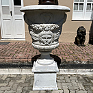 imagem do produto Vaso Louis com Base em Mármore Branco 150cm - VMP137 Presença Nobre