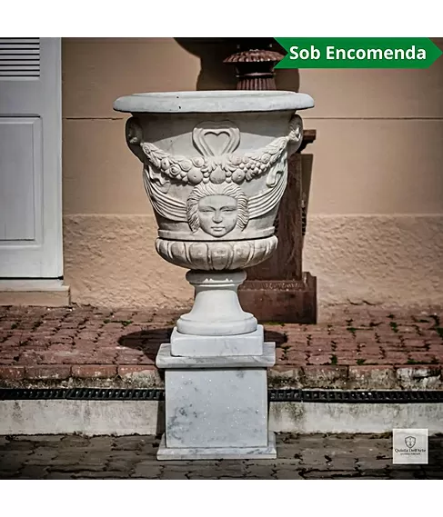 imagem de Vaso Louis com Base em M�rmore Branco 150cm - VMP137
