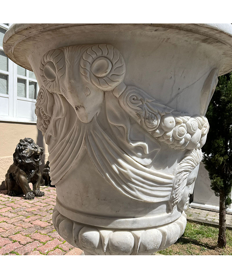 imagem do produto Vaso Louis com Base em M�rmore Branco 150cm - VMP137